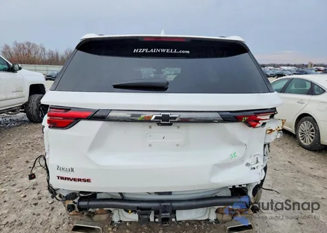 2023 Chevrolet Traverse Premier z USA, uszkodzony, nr VIN 1GNEVKKW1PJ276378